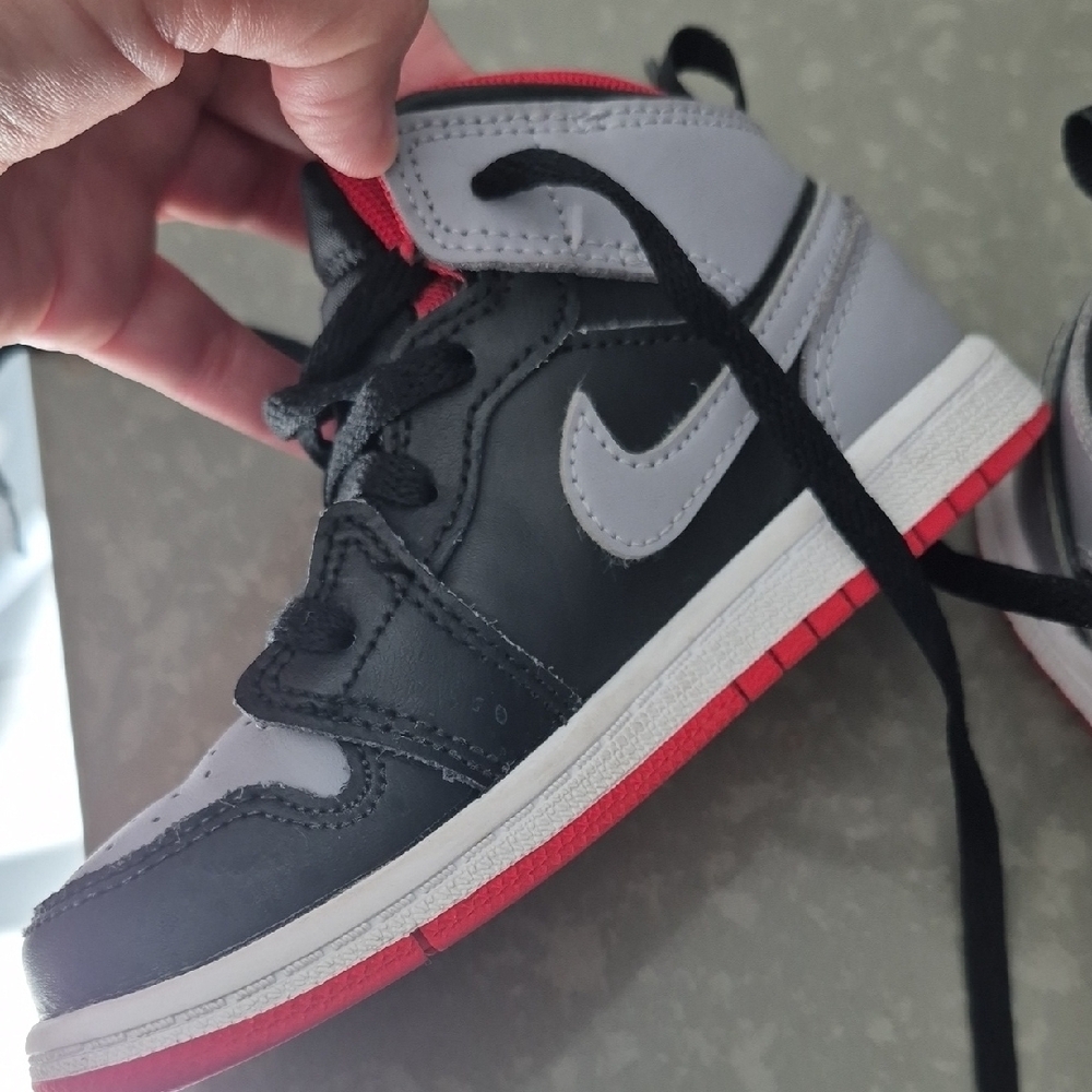Nike Kids Black and Red High-Top Sneakers - Picture 5 of 6
